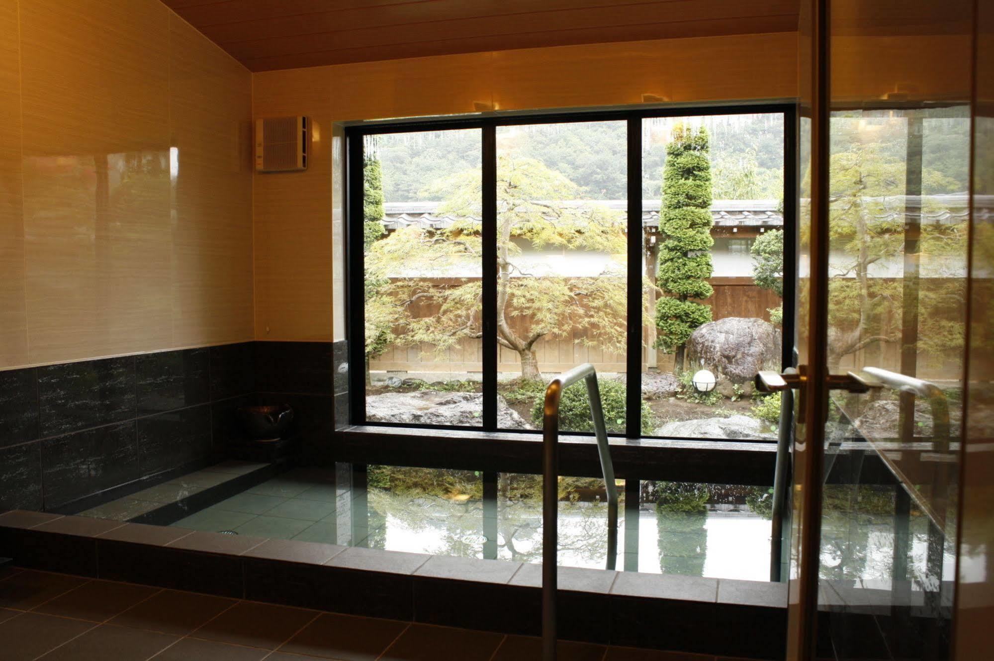 Отель Miyamotoke Ogano Экстерьер фото